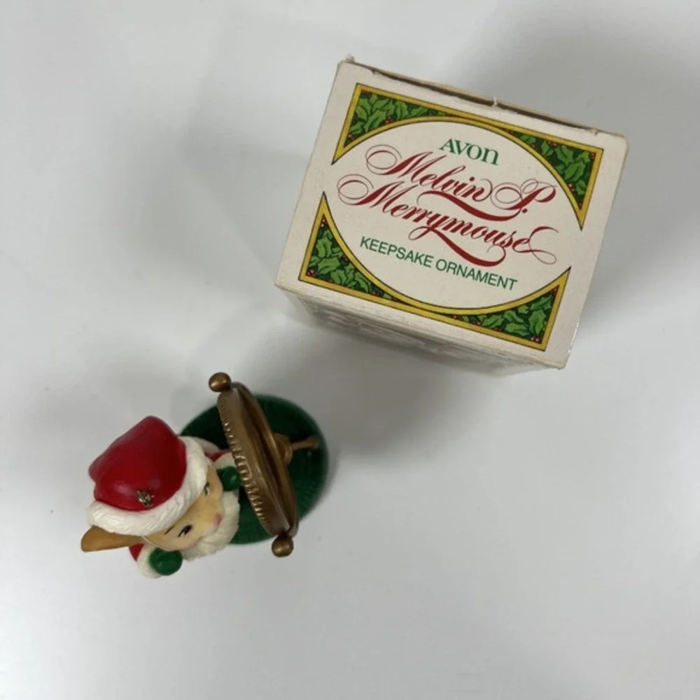 VTG AVON Mouse Santa Beard Costume Looking in Mirror‎ Melvin P Merrymouse 1982